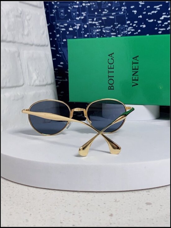 Bottega Veneta Gold Round Retro Sunglasses